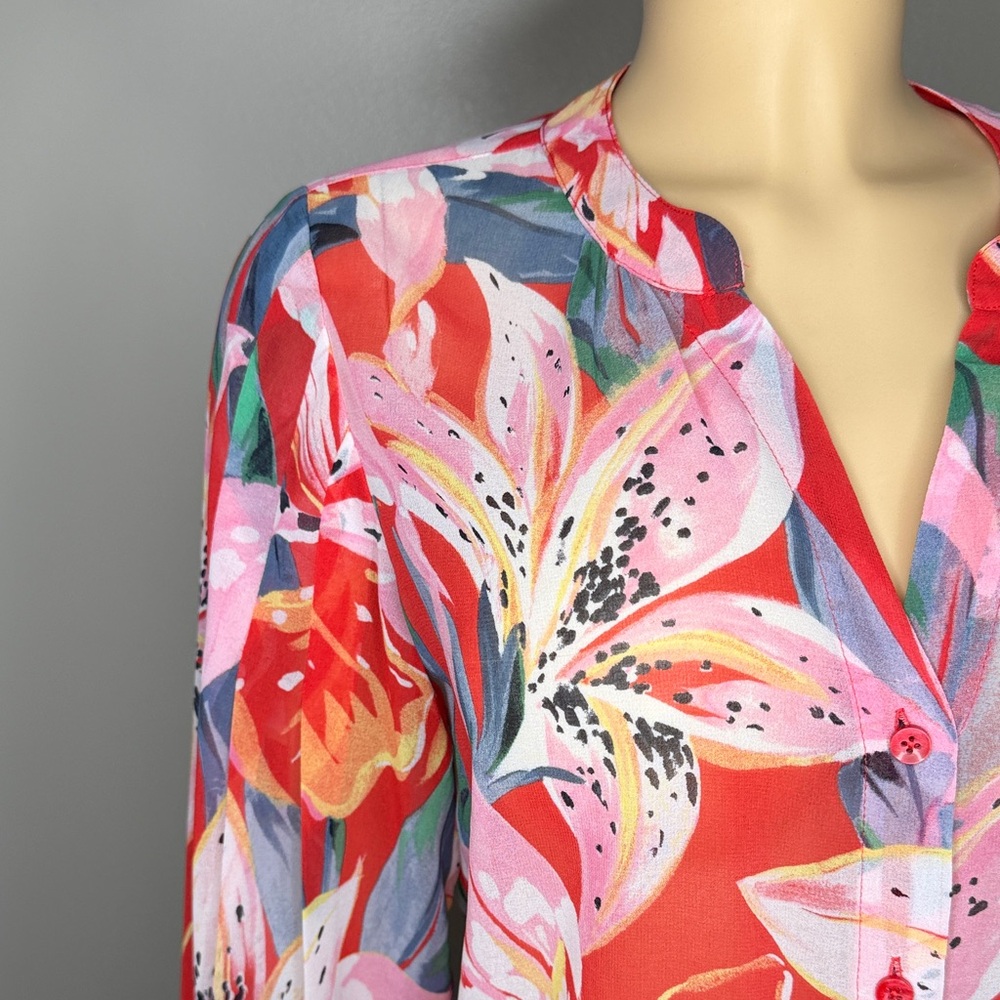 Chico's Vibrant Floral Blouse Size Small - Picture 3 of 16